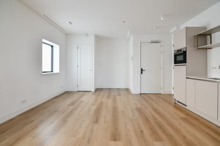 Photo 3 of Francisco Goyastraat 5-F