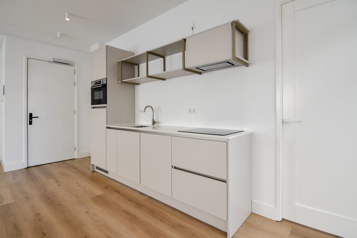 Photo 6 of Francisco Goyastraat 5-F