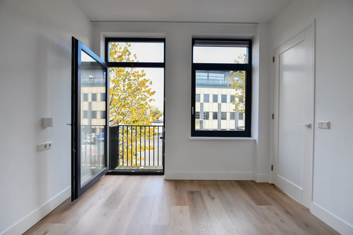 Photo 12 of Francisco Goyastraat 5-F