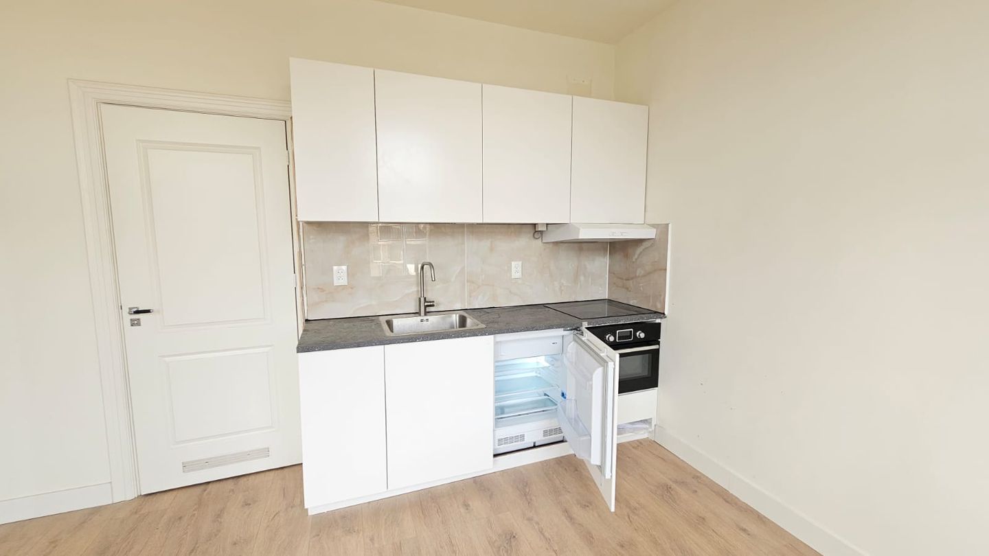 Photo 10 of Hofwijckplein 74-H