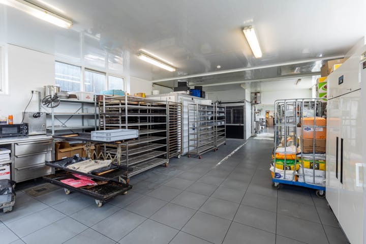 Photo 19 of Buorren 10