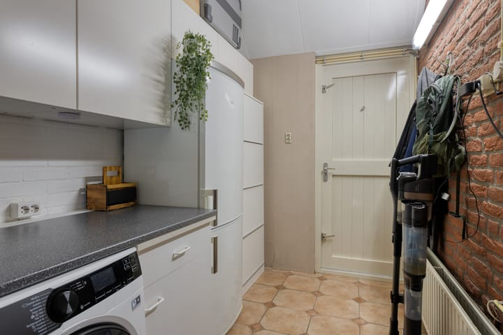 Photo 20 of Schoolstraat 20