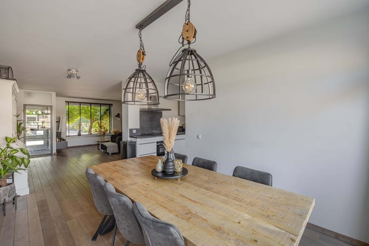 Photo 3 of Beuninge 68