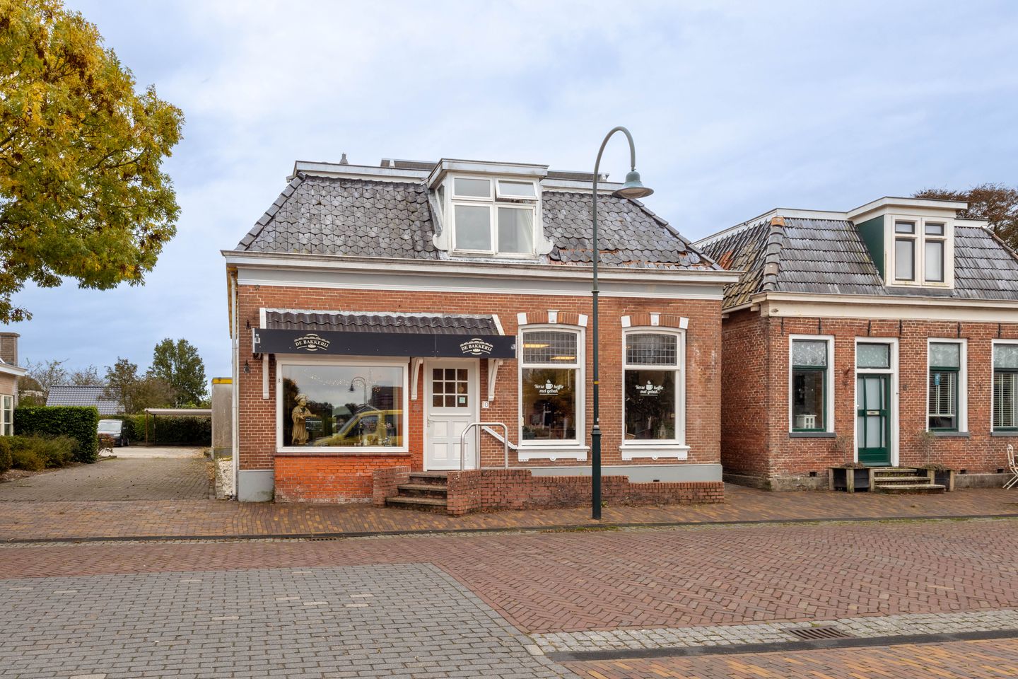 Bekijk foto 1 van Buorren 10