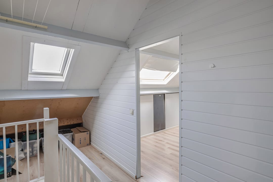 Photo 32 of Beuninge 68