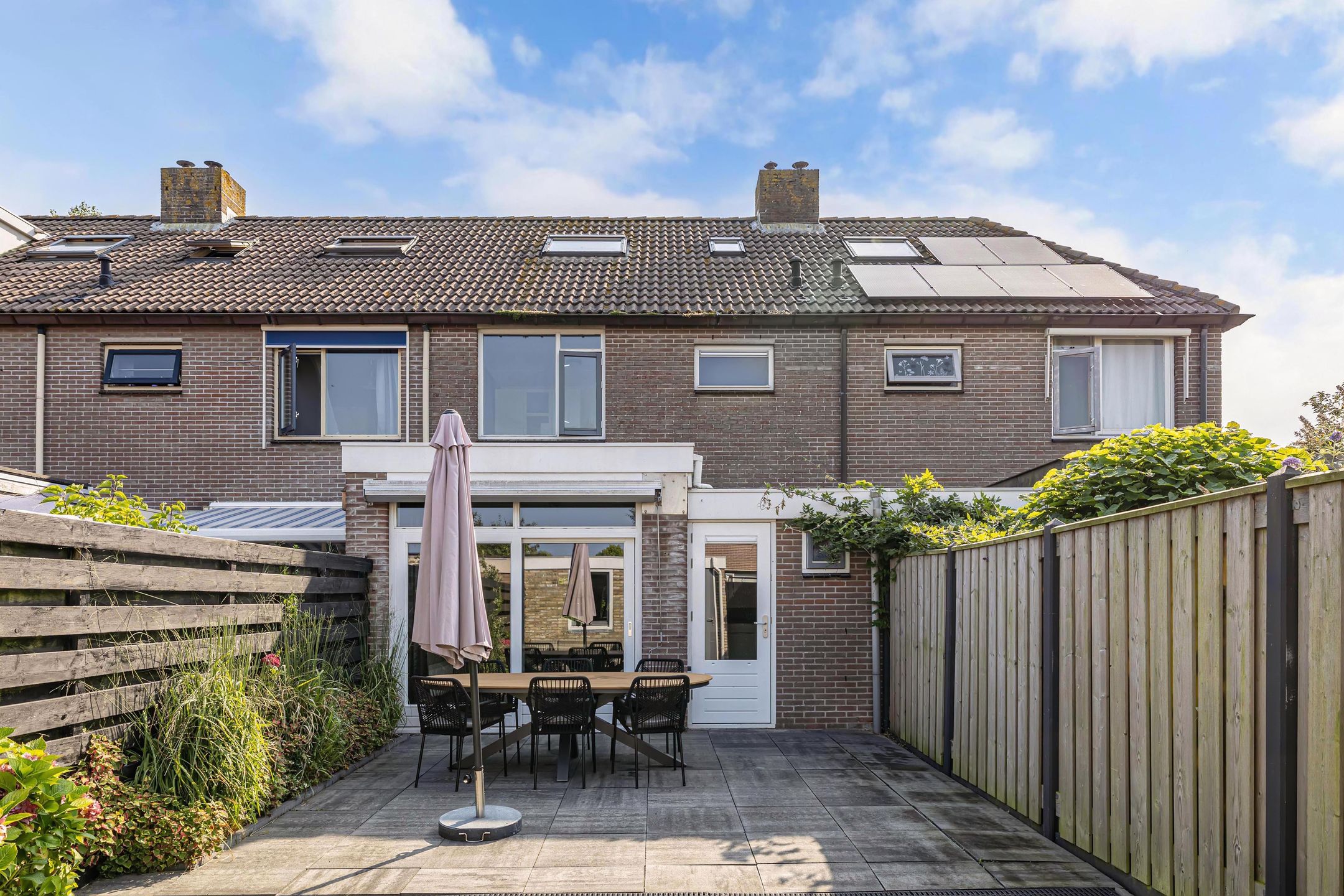 Photo 39 of Beuninge 68