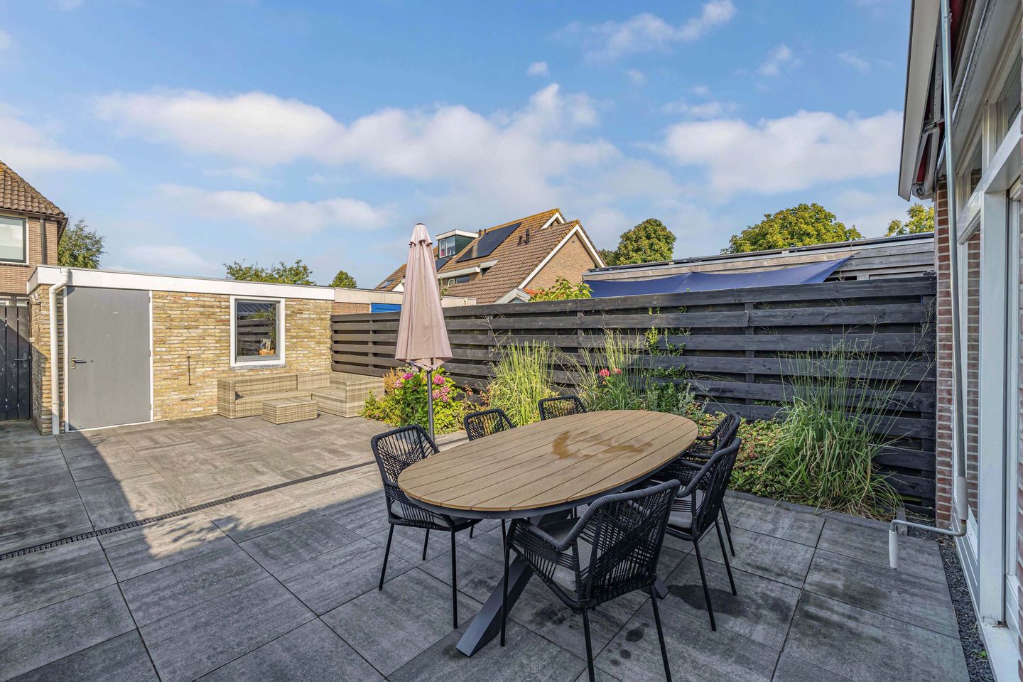 Photo 40 of Beuninge 68