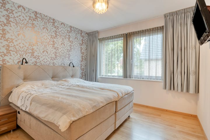 Foto 15 van Rosep 12