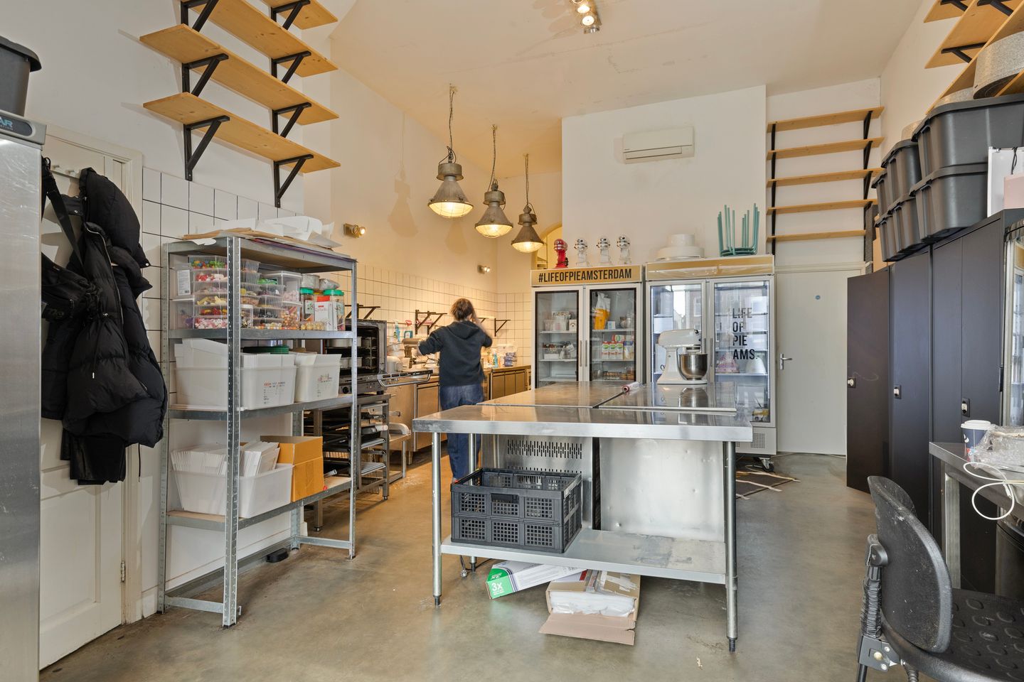 View photo 5 of Marnixstraat 196-H