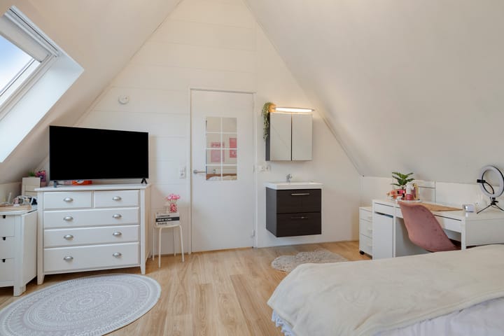 Foto 31 van Rosep 12