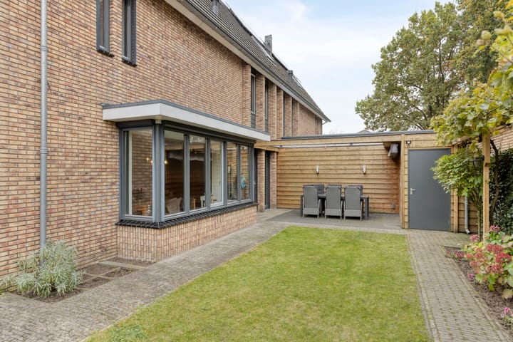 Foto 35 van Rosep 12