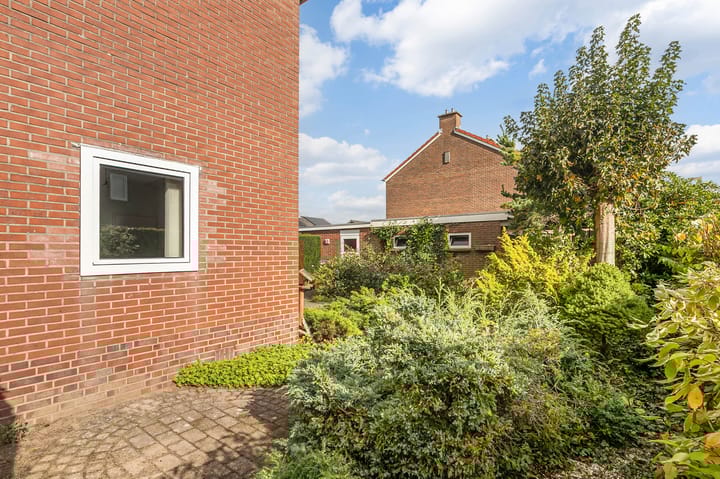 Foto 18 van Willibrordusweg 60