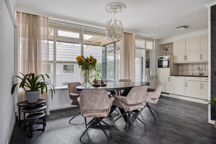 Foto 6 van Putterstraat 8