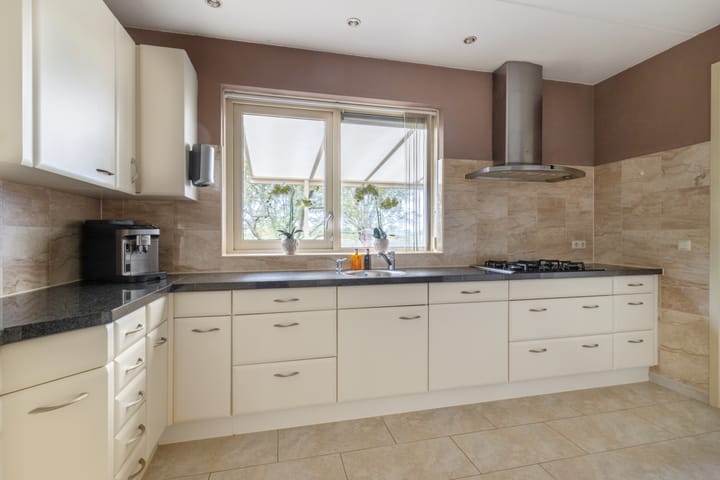 Foto 11 van Westfriesedijk 44