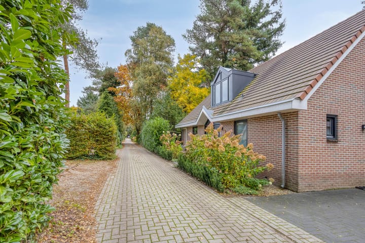 Photo 4 of Korhoenlaan 1-178