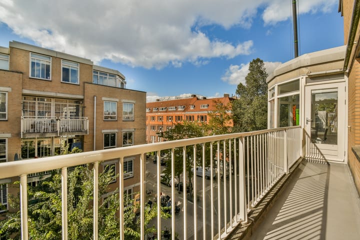 Foto 11 van Avercampstraat 17