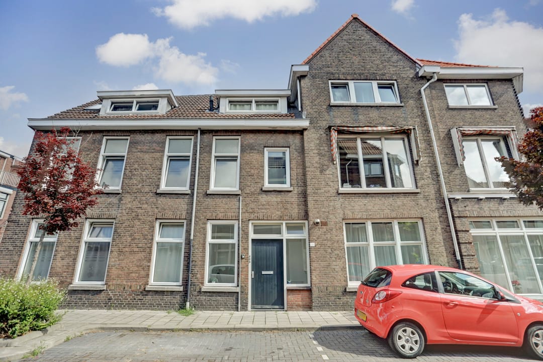 Foto 1 van Dirk van Wassenaarstraat 28-B