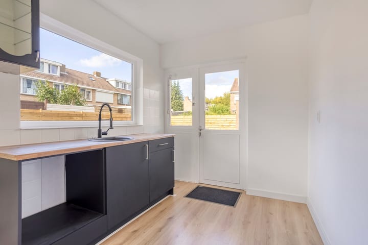 Foto 11 van Kadoelenstraat 18