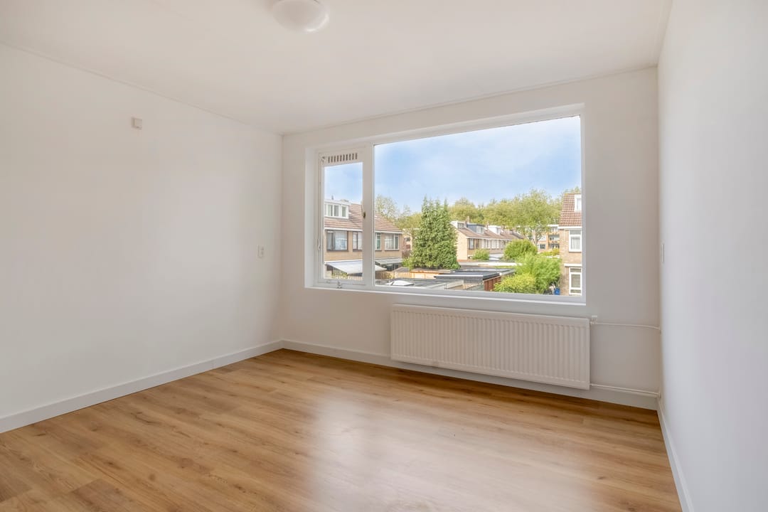 Photo 13 of Kadoelenstraat 18