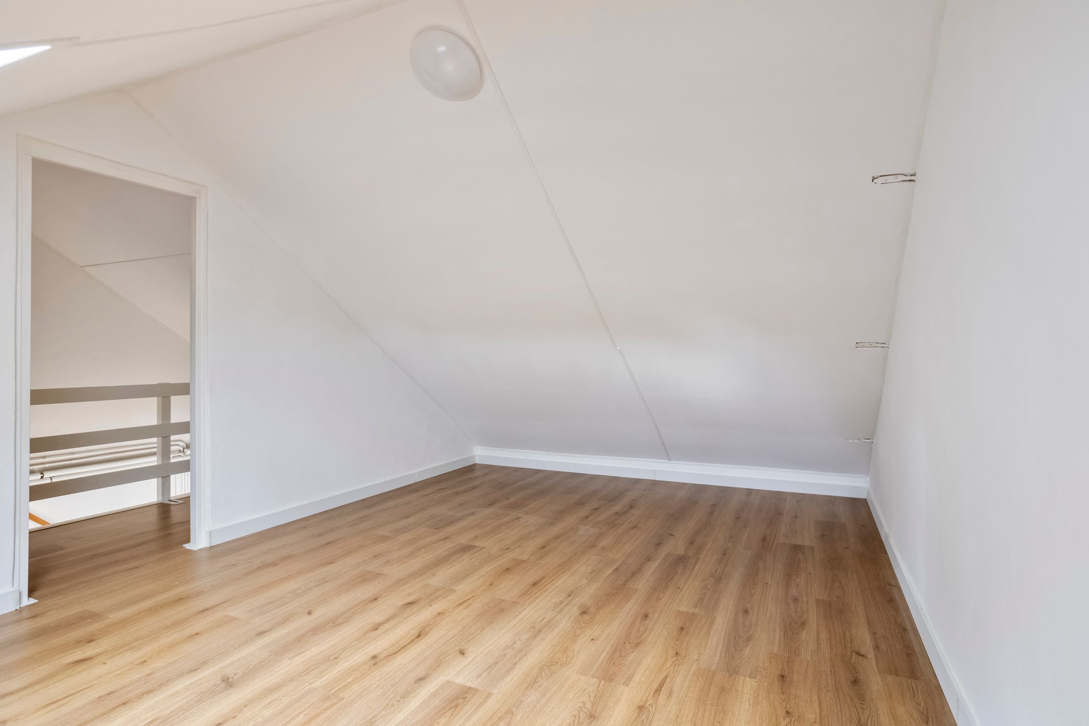 Photo 21 of Kadoelenstraat 18