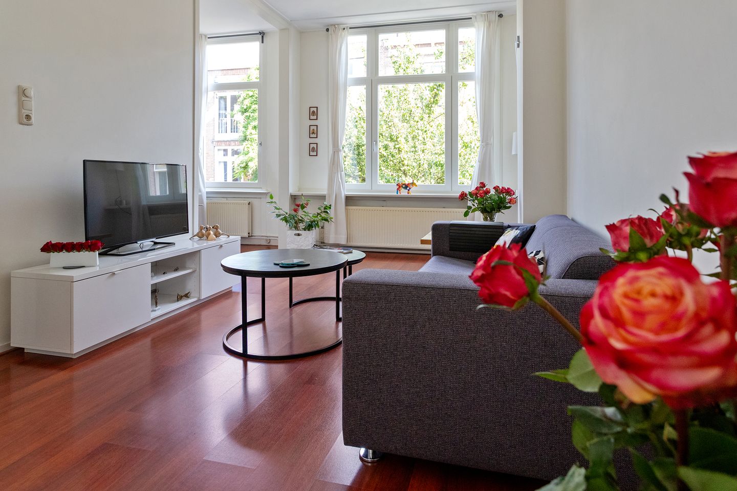 Photo 4 of Douwes Dekkerstraat 20
