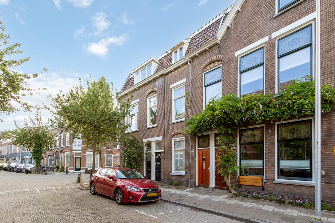 Photo 7 of Douwes Dekkerstraat 20