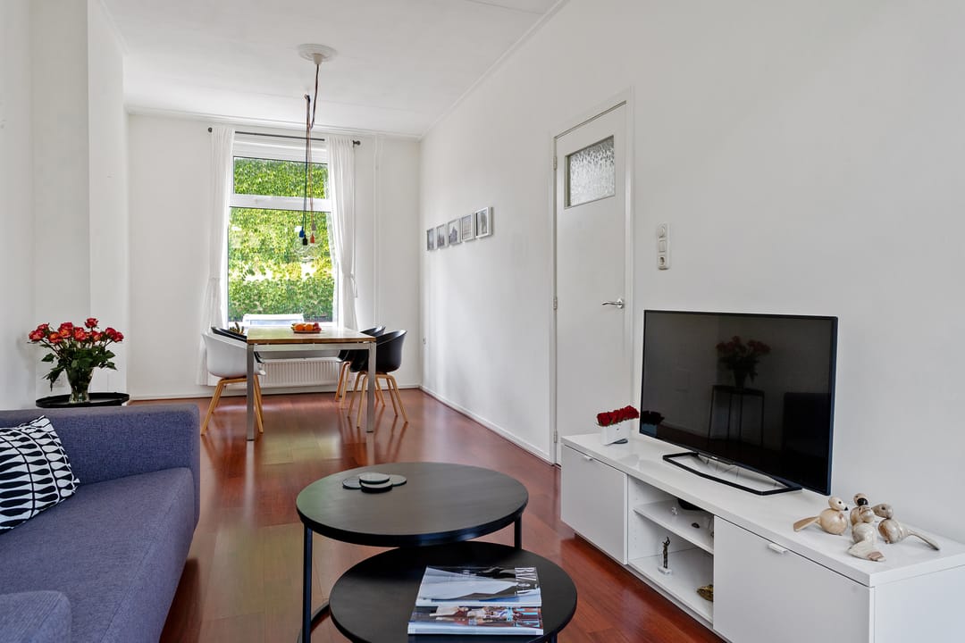 Photo 17 of Douwes Dekkerstraat 20