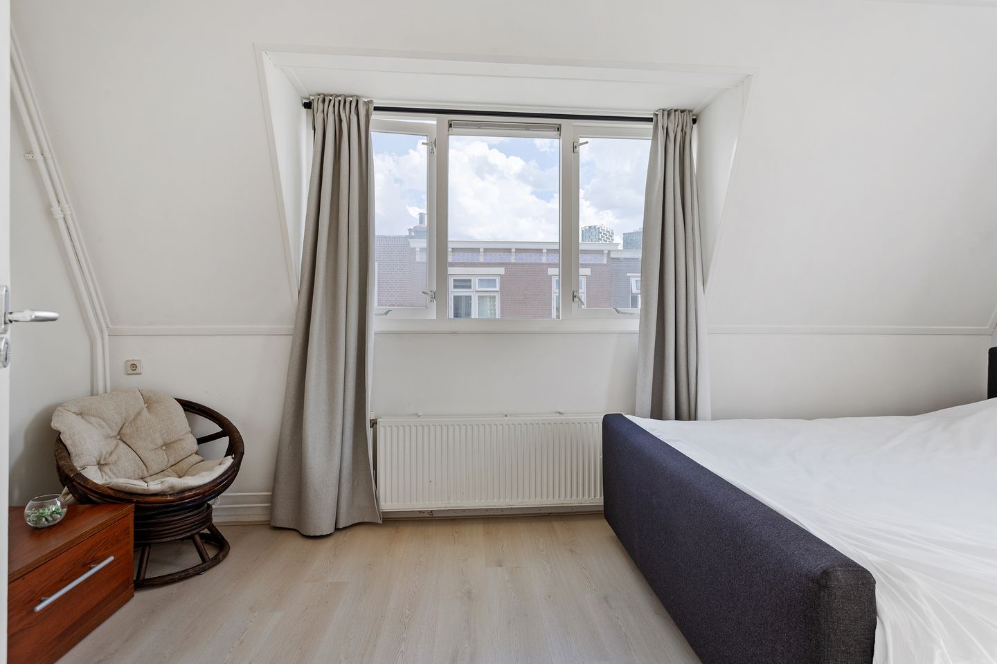 Photo 29 of Douwes Dekkerstraat 20
