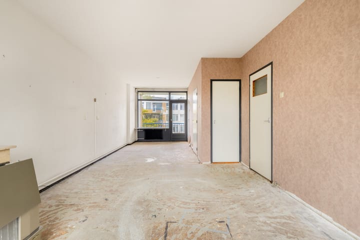 Photo 7 of Van Ostadelaan 124