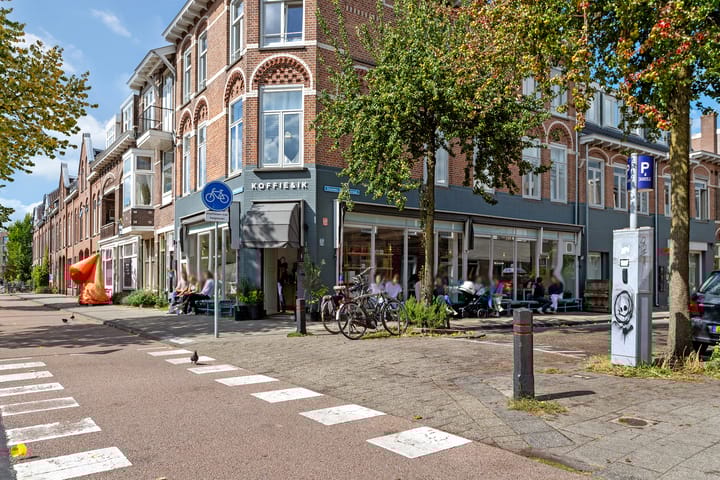 Foto 42 van Douwes Dekkerstraat 20