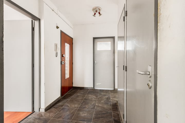 Photo 22 of Van Ostadelaan 124