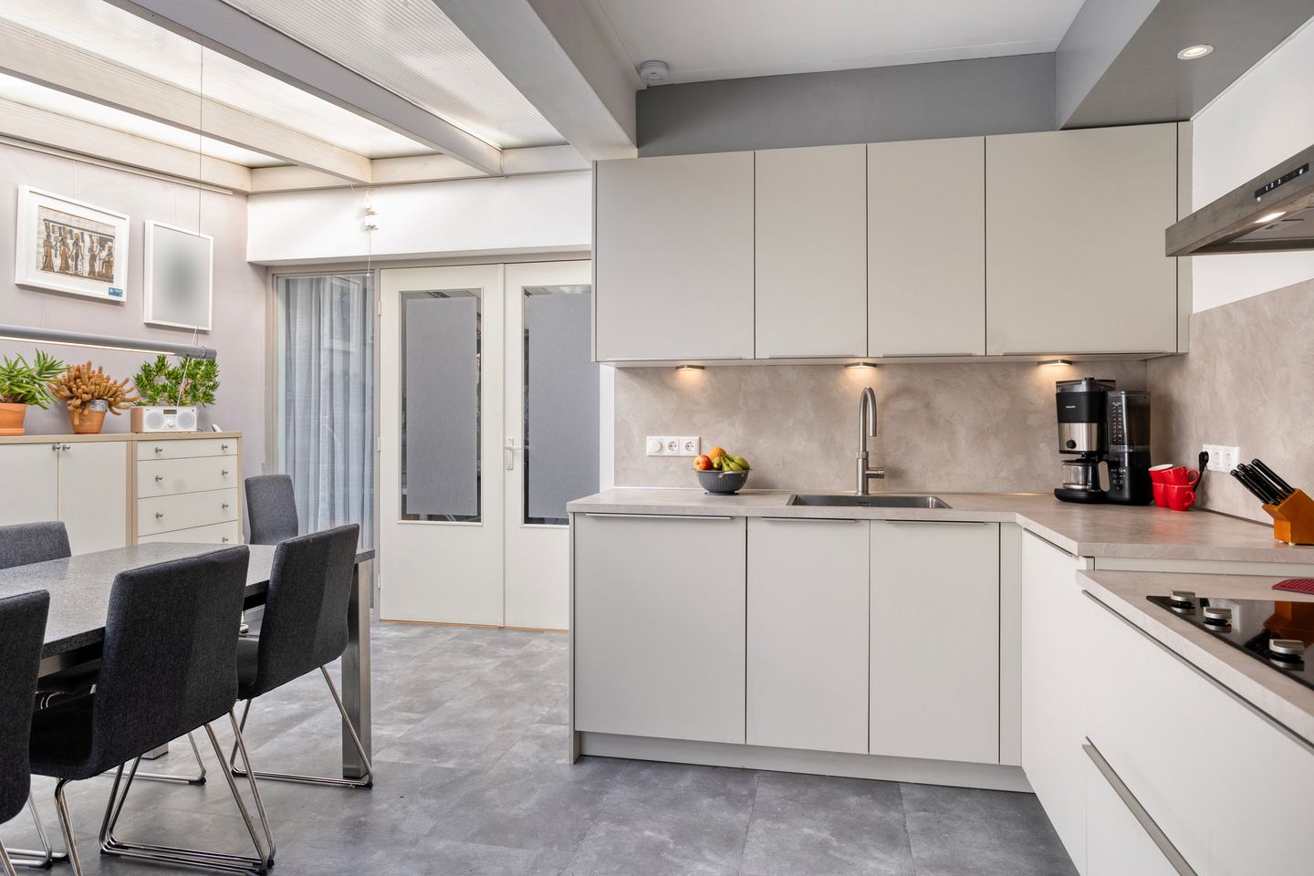 Foto 4 van van Ostadestraat 27