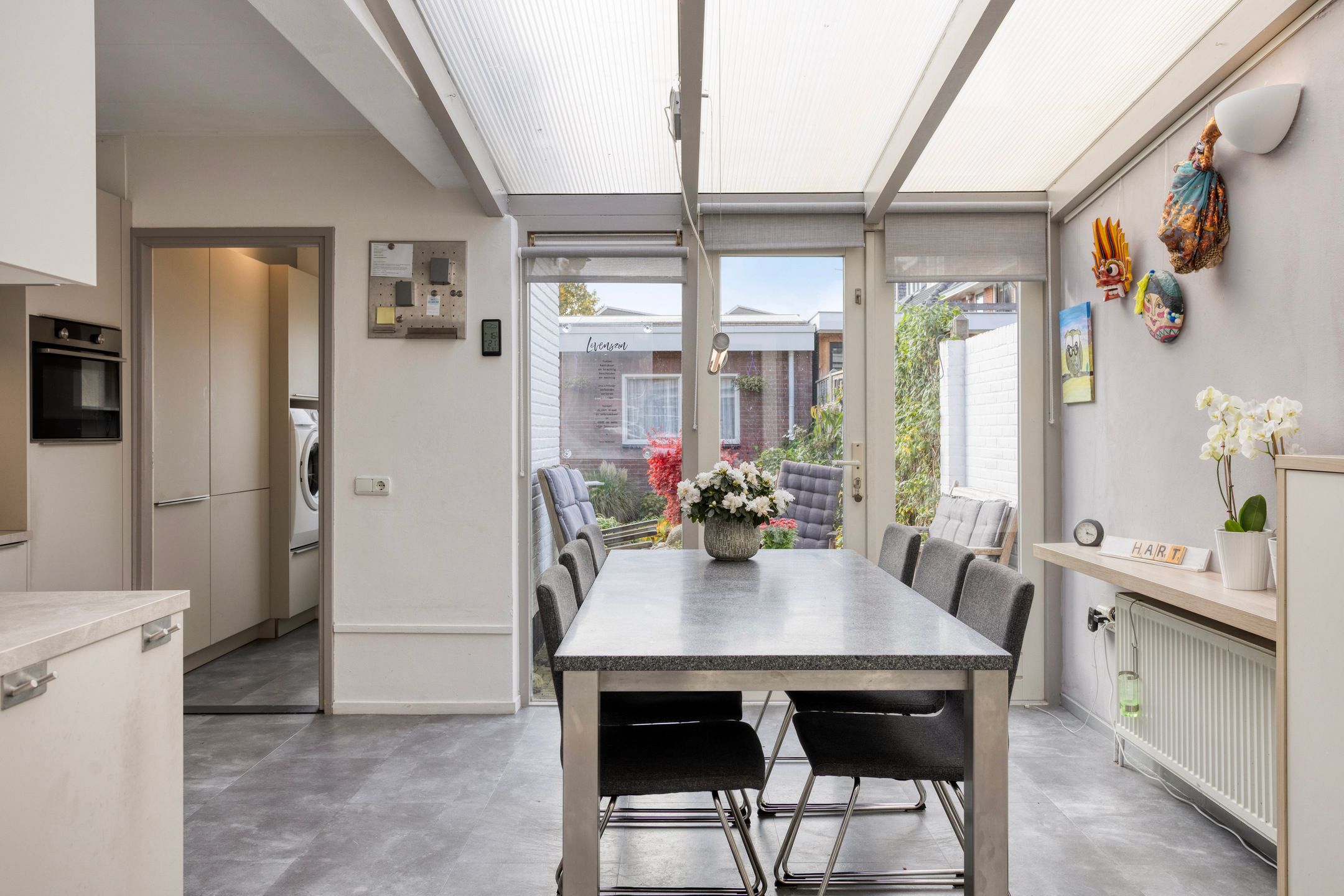 Foto 12 van van Ostadestraat 27