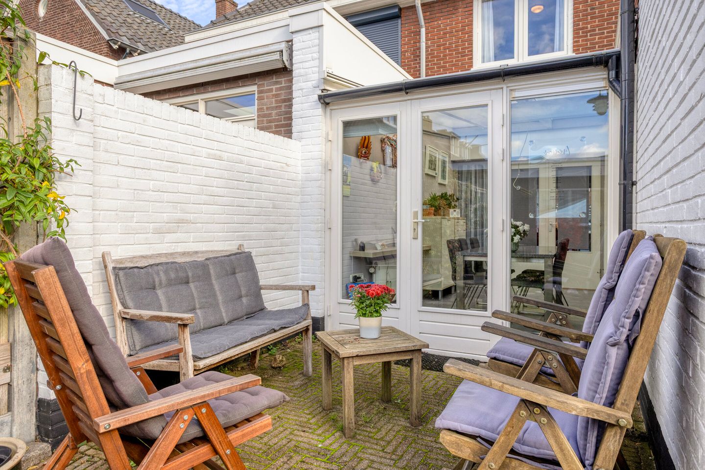 Foto 25 van van Ostadestraat 27