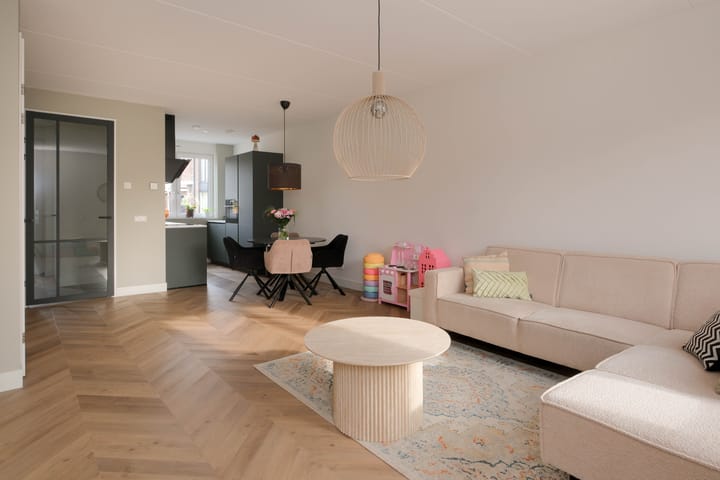 Photo 5 of Kroesestraat 10