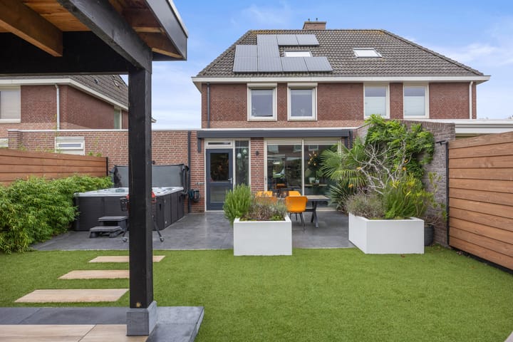 Foto 50 van Egelantierlaan 33