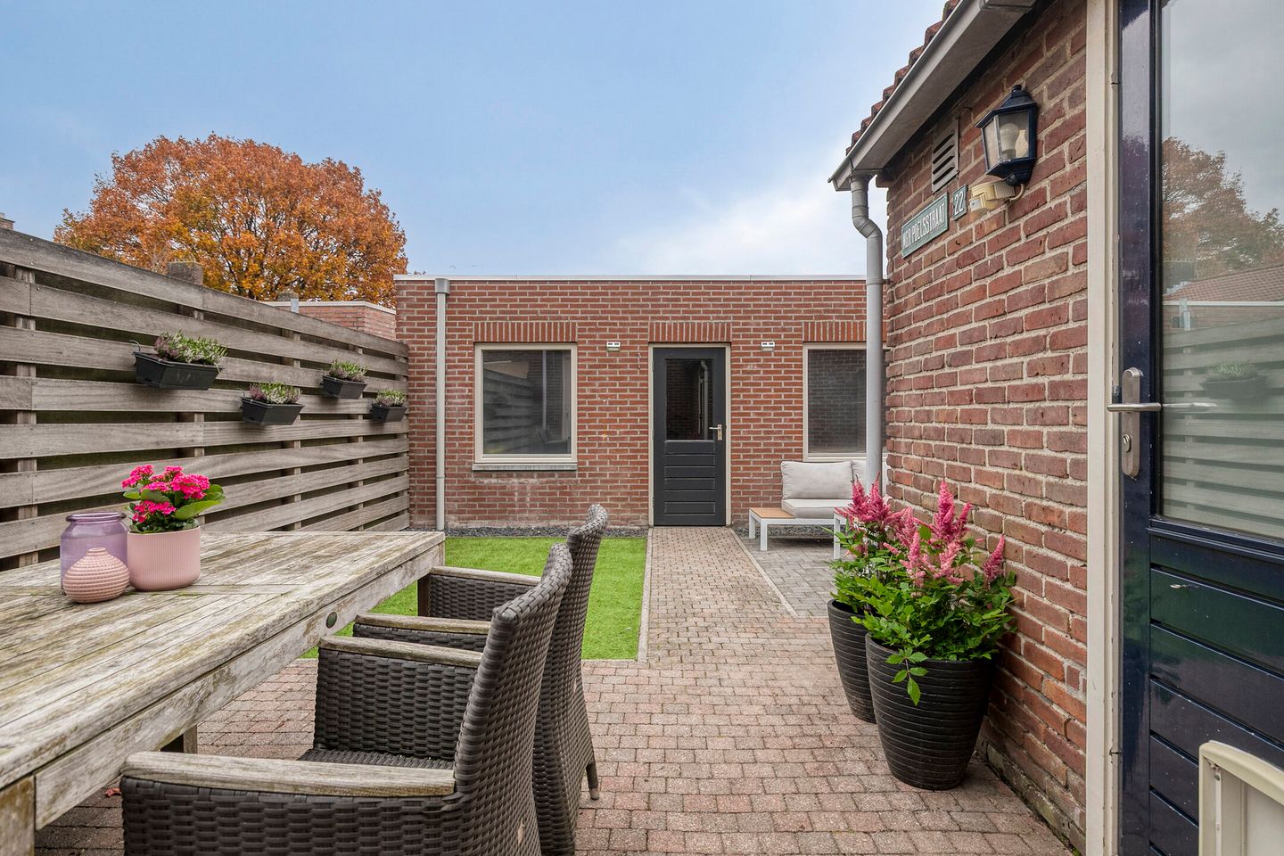 Foto 20 van Mgr. Poelsstraat 22