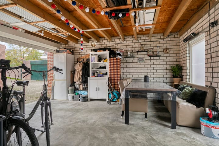 Foto 23 van Mgr. Poelsstraat 22