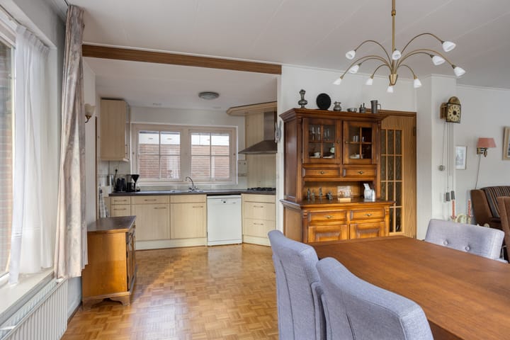 Foto 24 van Wilhelminalaan 58