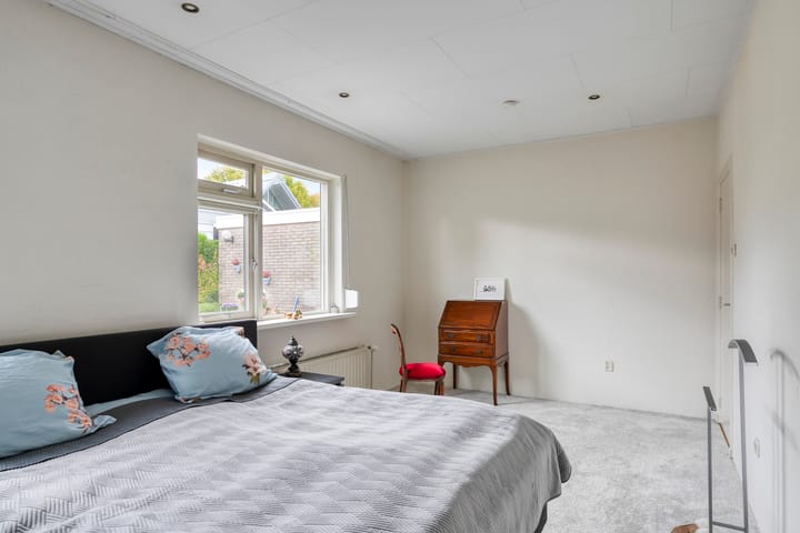 Photo 20 of Burgemeester Bouwensweg 6