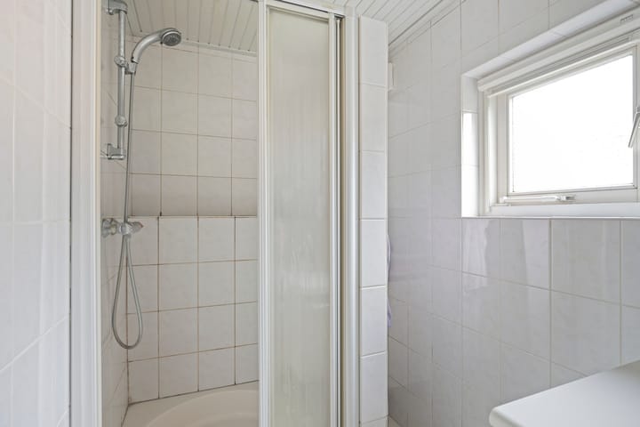 Photo 24 of Burgemeester Bouwensweg 6