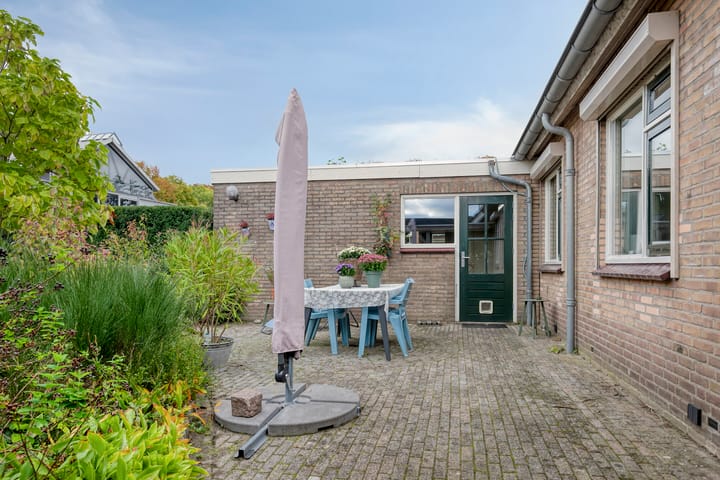 Photo 25 of Burgemeester Bouwensweg 6