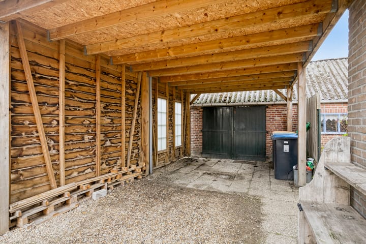 Photo 26 of Burgemeester Bouwensweg 6