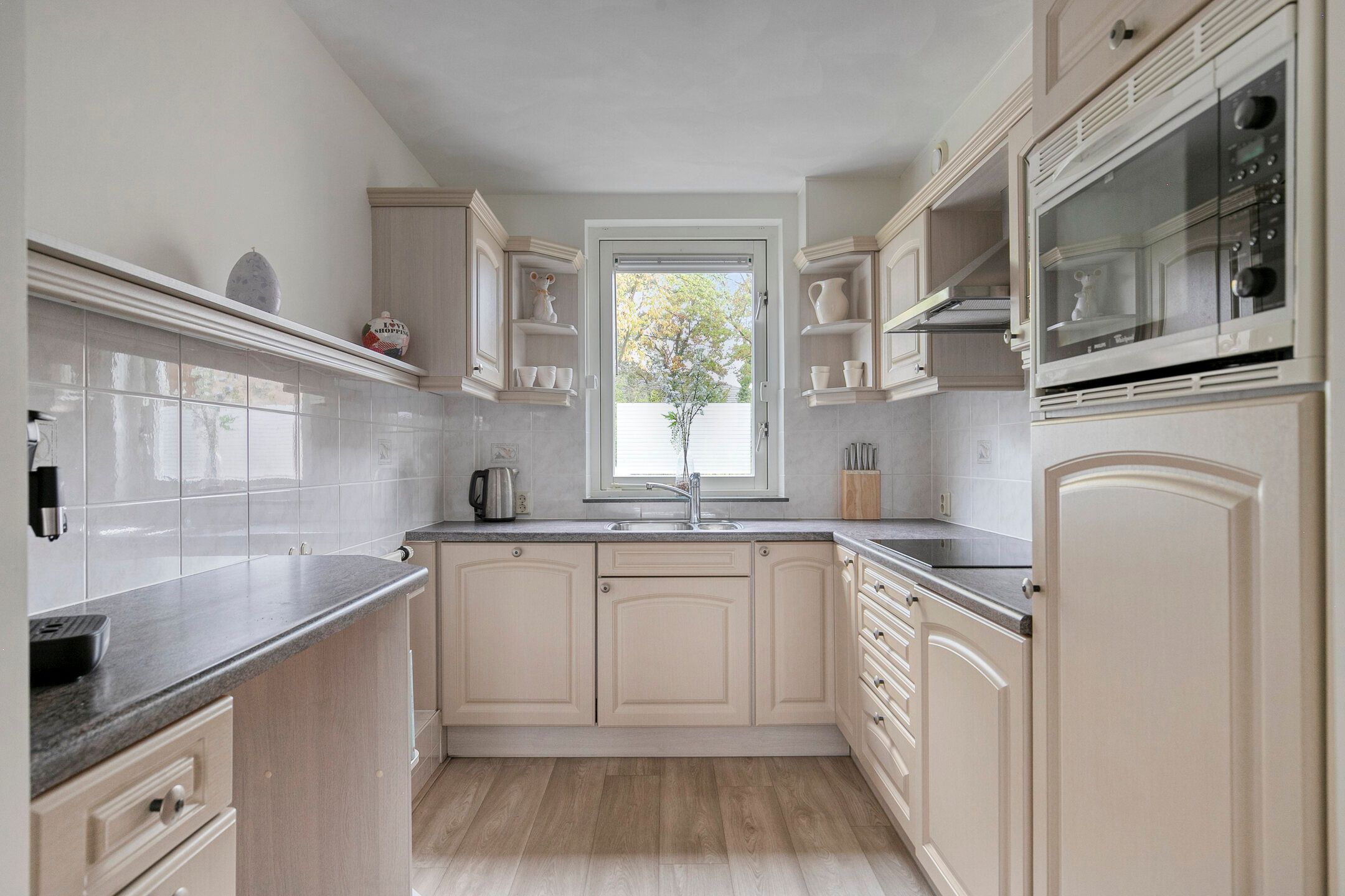 Foto 15 van Huizingalaan 38