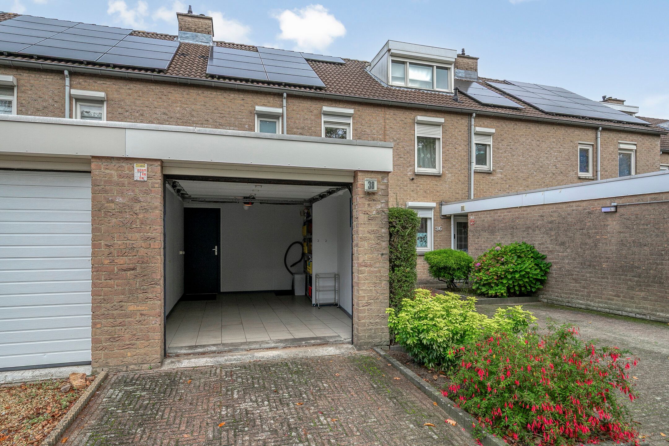 Foto 18 van Huizingalaan 38