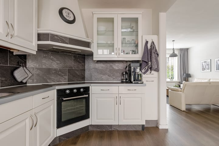 Photo 12 of Terneuzenstraat 10