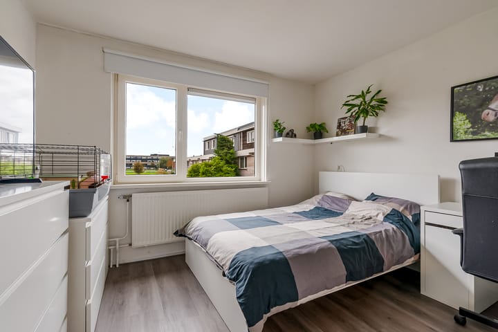 Photo 15 of Terneuzenstraat 10