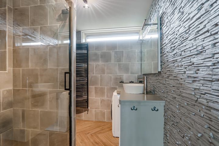 Photo 23 of Terneuzenstraat 10