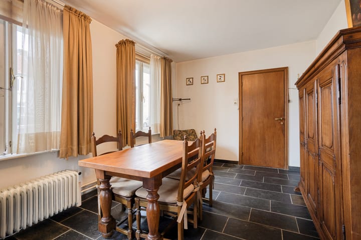 Photo 8 of Graaf van Bronkhorststr 11