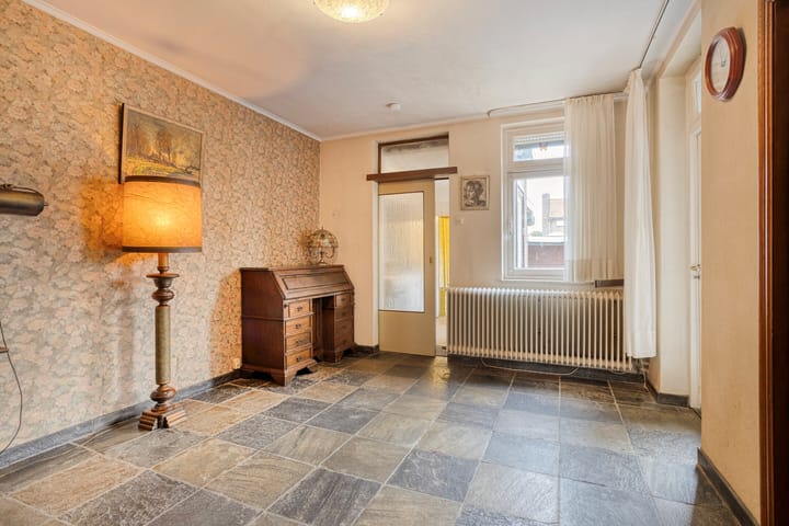 Photo 9 of Graaf van Bronkhorststr 11